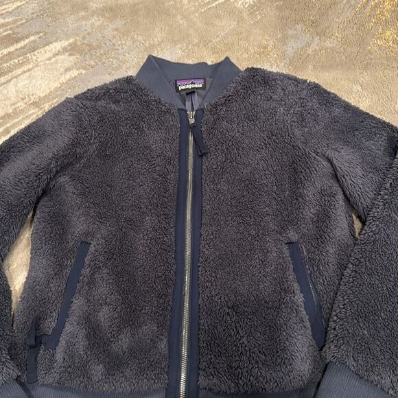 Patagonia fleece bomber jacket - womens M in GUC dark grey with navy trim - Picture 2 of 11
